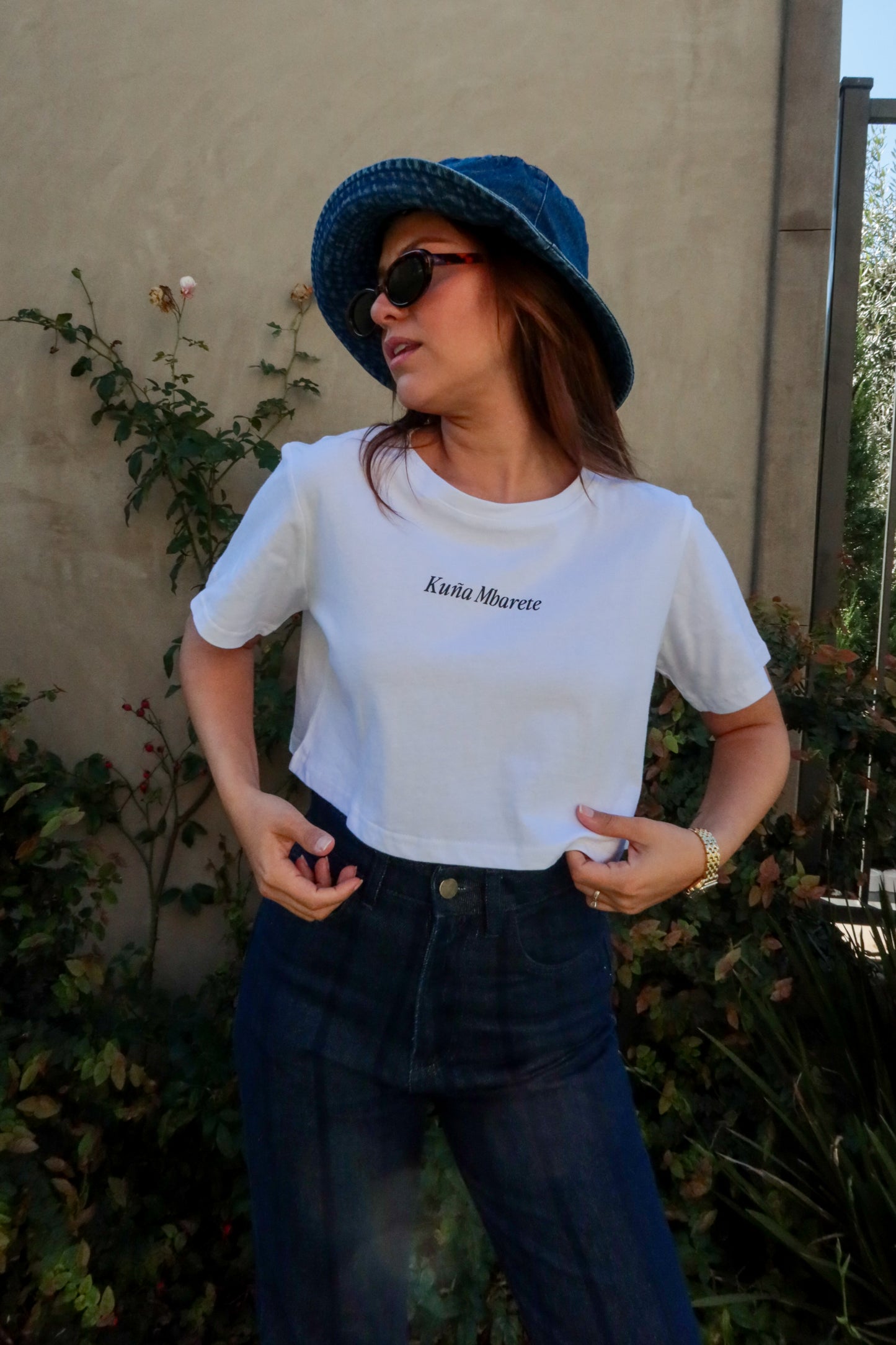Kuña Mbarete Tee