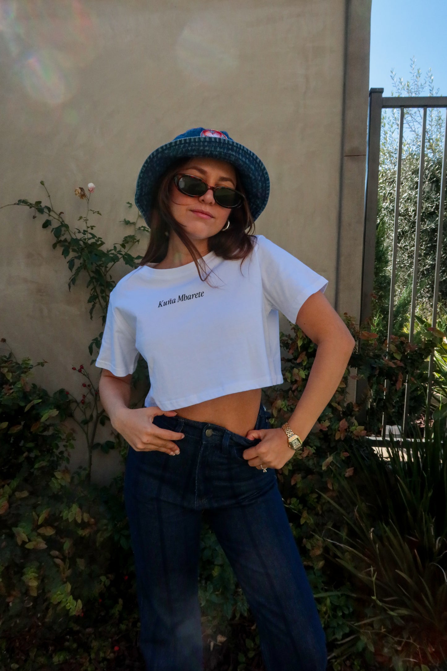 Kuña Mbarete Tee